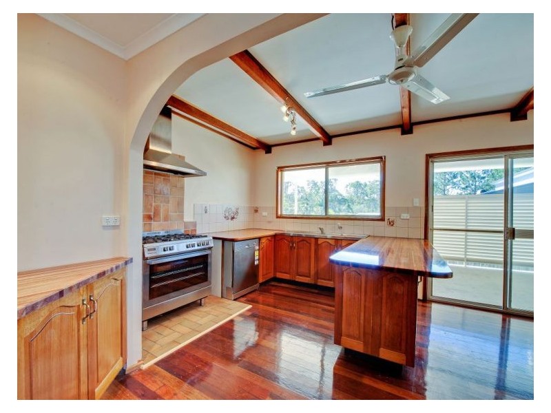 21 Lilac Street, Daisy Hill QLD 4127