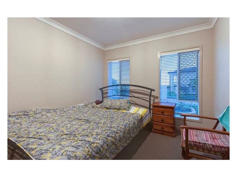 3 Larapinta Cct, Parkinson QLD 4115