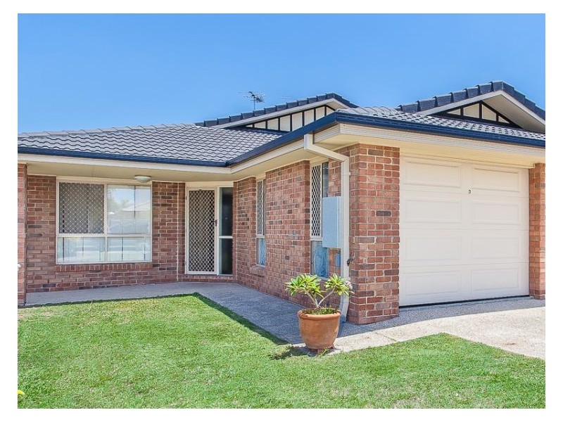Unit 2/3 Adonis Court, Rothwell QLD 4022