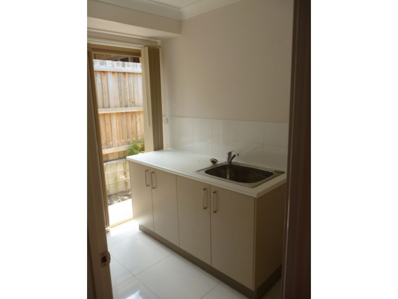 8 Harvey Place, Calamvale QLD 4116