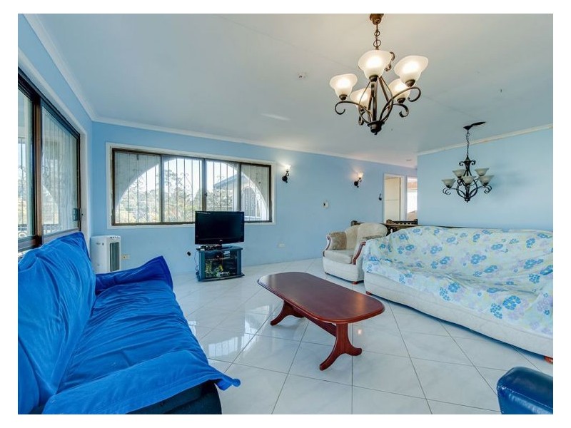 91 Winnetts Road, Daisy Hill QLD 4127