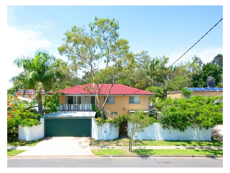 10 Parkway St, Macgregor QLD 4109