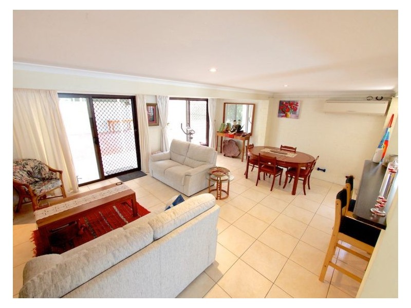 10 Parkway St, Macgregor QLD 4109