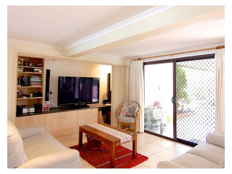 10 Parkway St, Macgregor QLD 4109