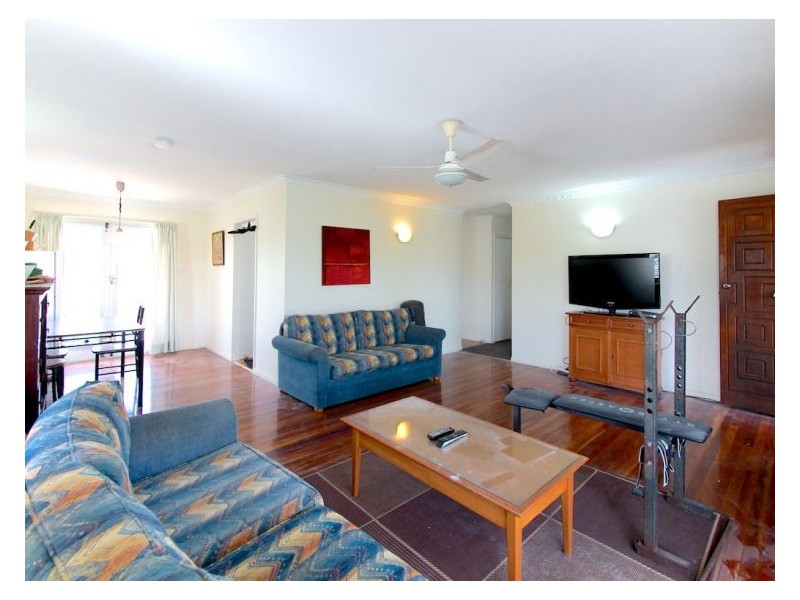 10 Parkway St, Macgregor QLD 4109