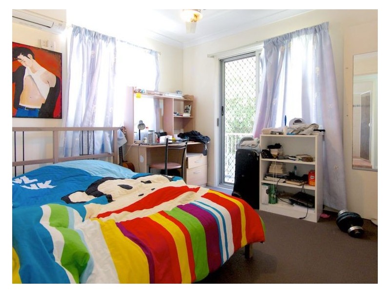 10 Parkway St, Macgregor QLD 4109