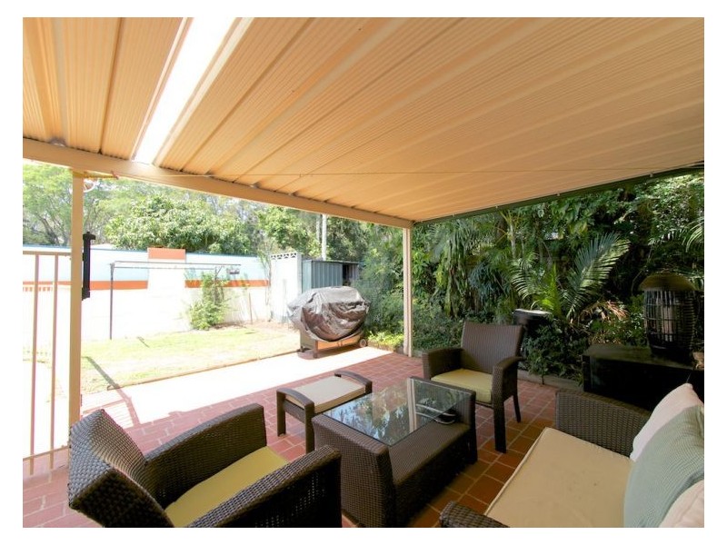 10 Parkway St, Macgregor QLD 4109