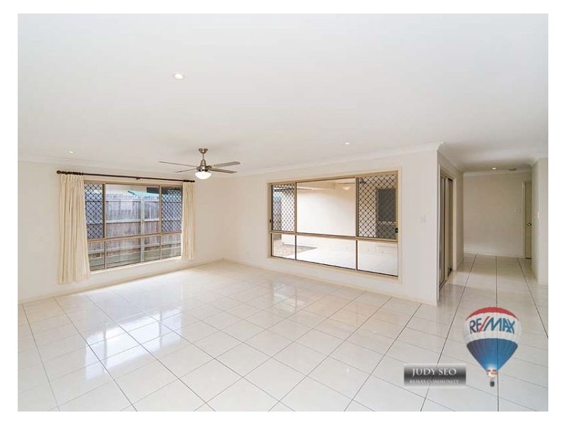 17 Gippsland Place, Calamvale QLD 4116