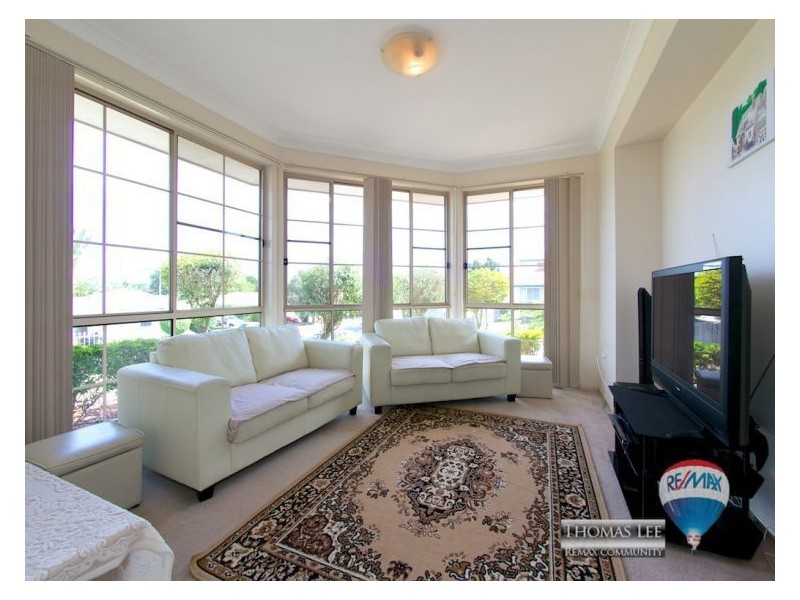 16 Golden Rain Place, Stretton QLD 4116