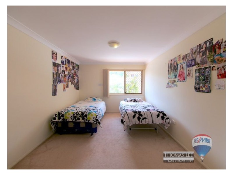 16 Golden Rain Place, Stretton QLD 4116