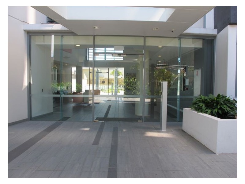 1135/16 Hamilton Pl, Bowen Hills QLD 4006