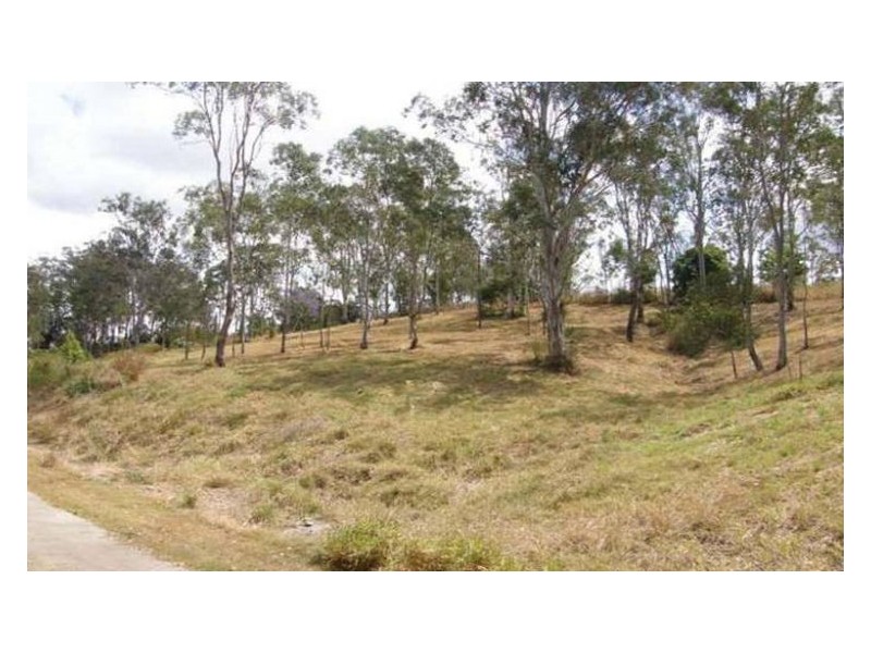 35 Winrock Street, Brookfield QLD 4069