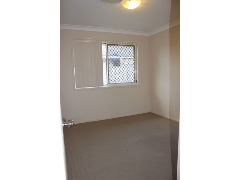 19 Lillydale Pl, Calamvale QLD 4116