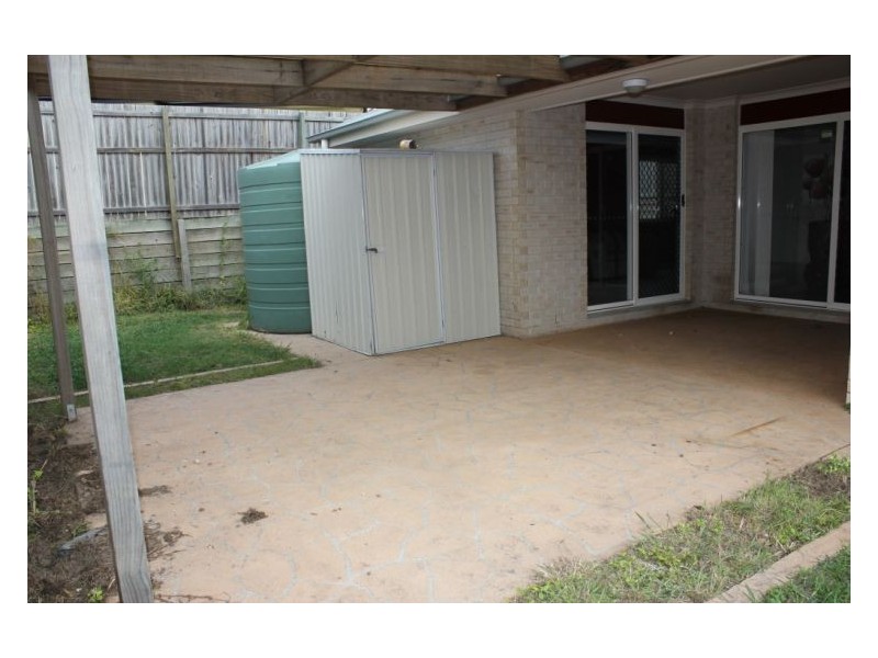 19 Lillydale Pl, Calamvale QLD 4116
