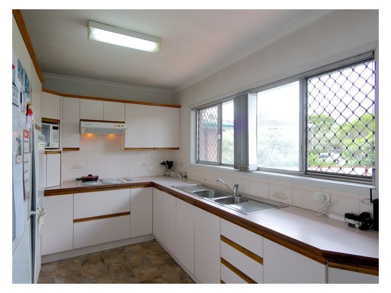 7 Tora ST, Macgregor QLD 4109