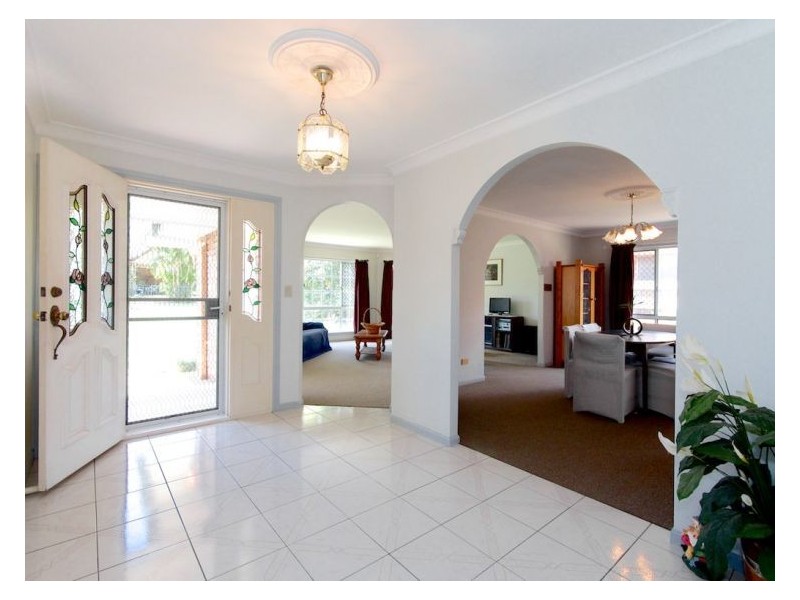 60 Lamona Cct, Sunnybank Hills QLD 4109