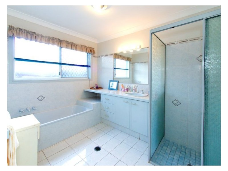 60 Lamona Cct, Sunnybank Hills QLD 4109