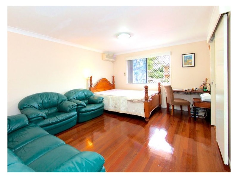 3 Darlington Street, Macgregor QLD 4109