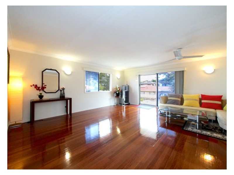 3 Darlington Street, Macgregor QLD 4109