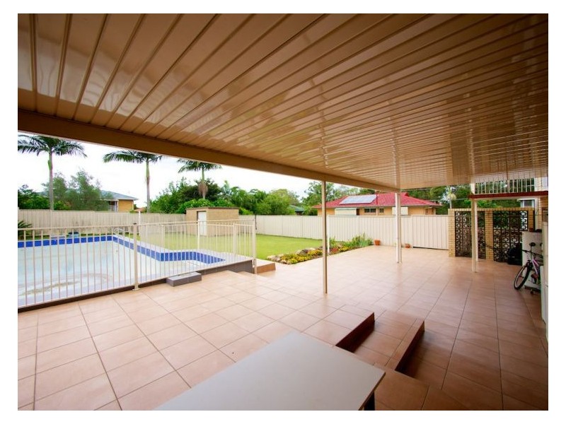 3 Darlington Street, Macgregor QLD 4109