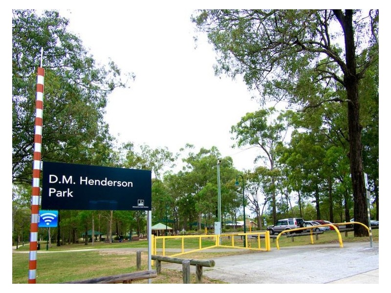 3 Darlington Street, Macgregor QLD 4109