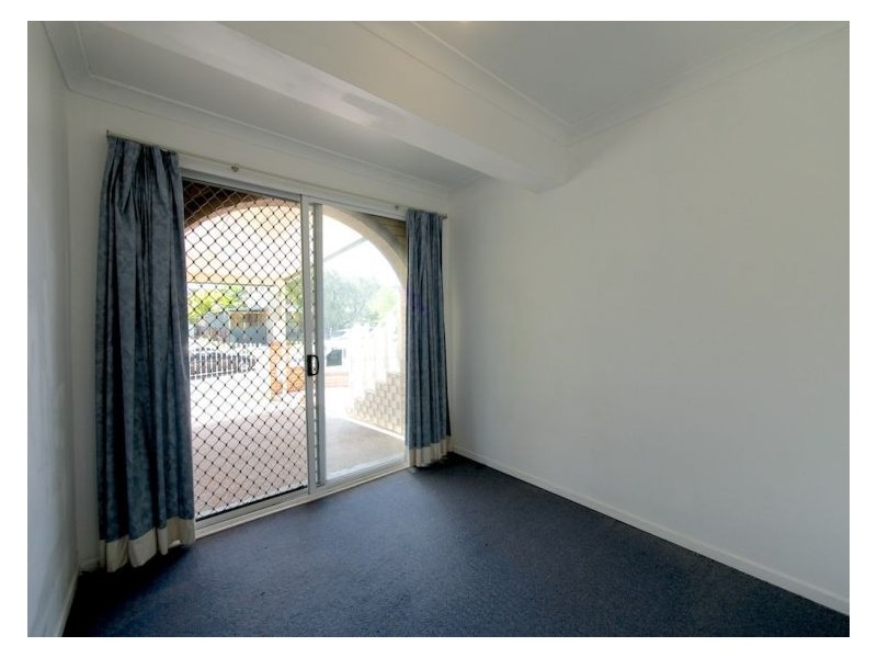 3 Carnoustie St, Macgregor QLD 4109