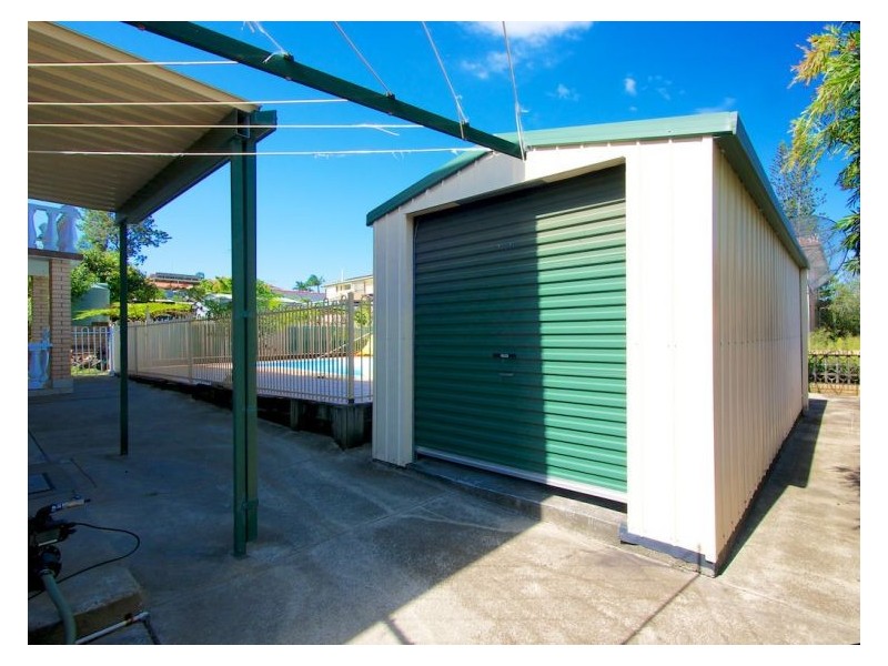 3 Carnoustie St, Macgregor QLD 4109