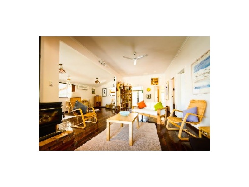 12 George St, Mylestom NSW 2454