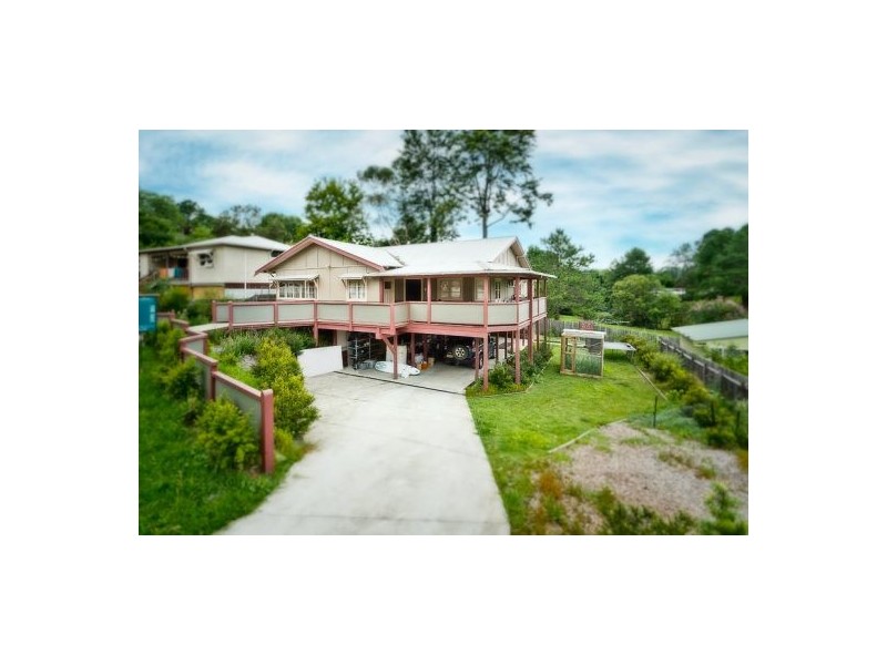 4 Tamarind Drive, Bellingen NSW 2454