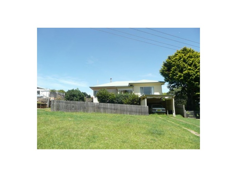 2 Pine Street, Dorrigo NSW 2453