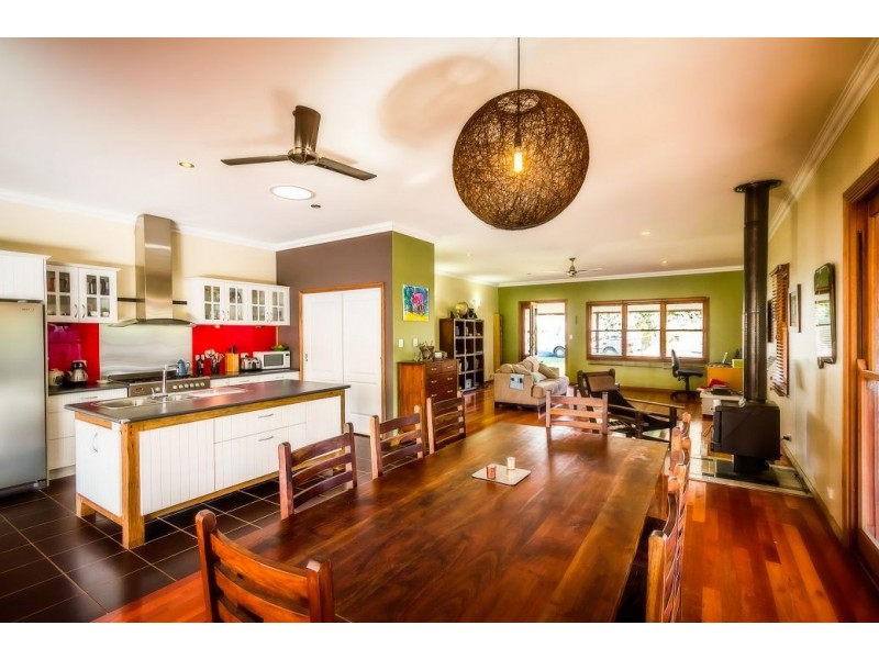 4 West St, Bellingen NSW 2454
