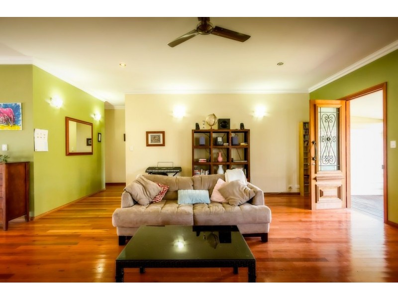 4 West St, Bellingen NSW 2454