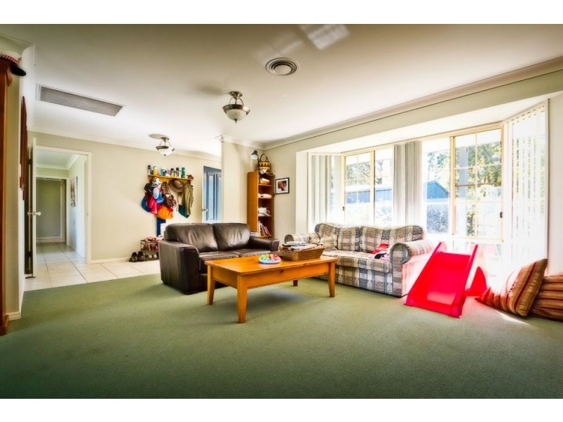 9 Cypress St, Dorrigo NSW 2453