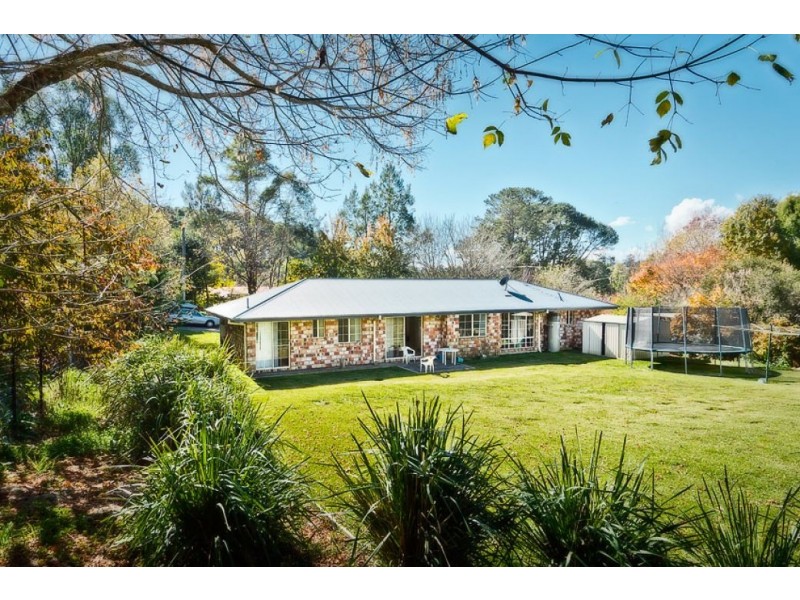 9 Cypress St, Dorrigo NSW 2453