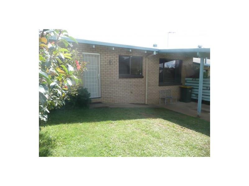 Unit 2-24/26 Oak Street, Dorrigo NSW 2453