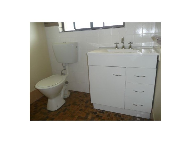 Unit 2-24/26 Oak Street, Dorrigo NSW 2453