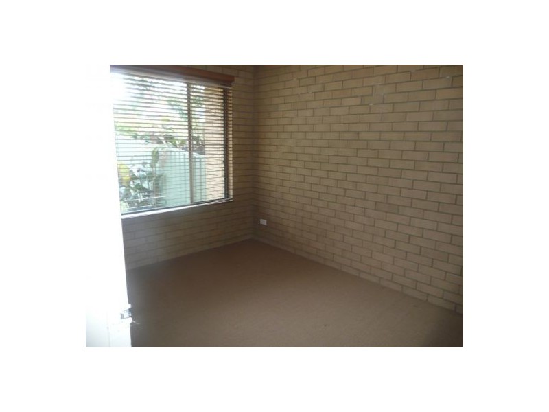 Unit 2-24/26 Oak Street, Dorrigo NSW 2453