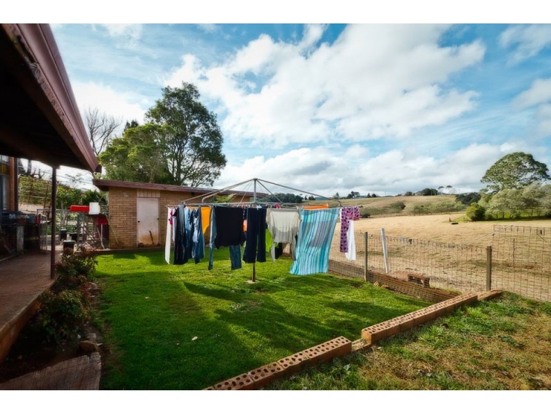 30 Karabin St, Dorrigo NSW 2453