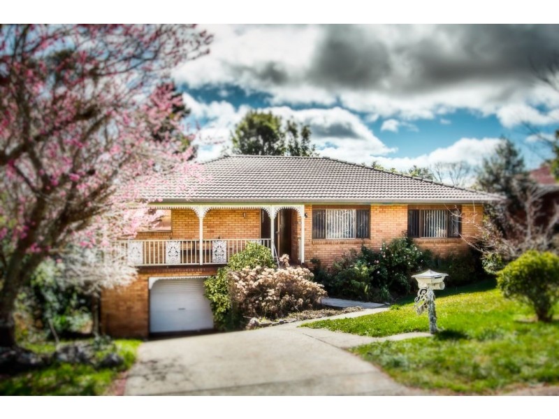 16 Gatenby, Dorrigo NSW 2453