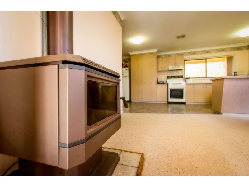 16 Gatenby, Dorrigo NSW 2453