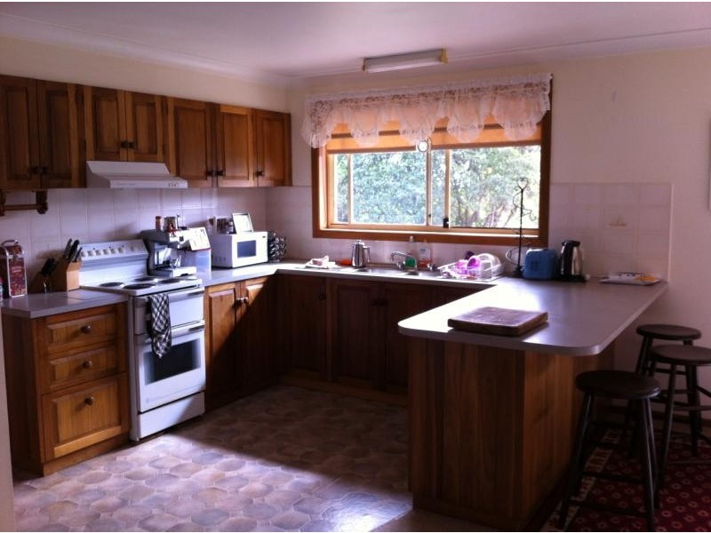 18 Gatenby Street, Dorrigo NSW 2453