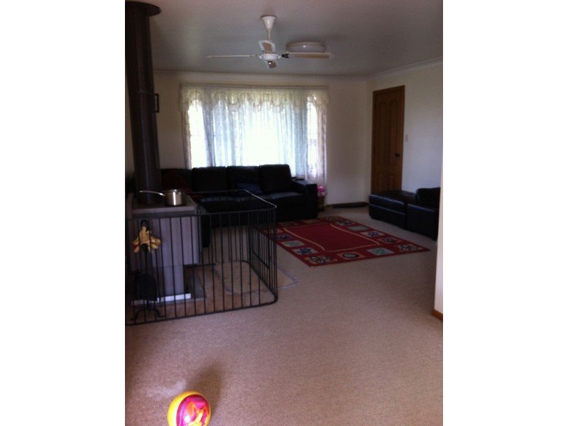 18 Gatenby Street, Dorrigo NSW 2453