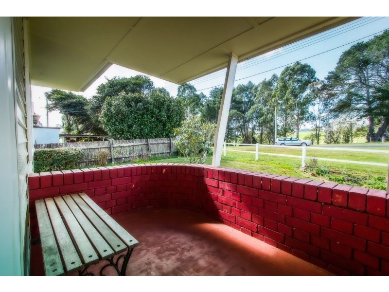 41 Kurrajong St, Dorrigo NSW 2453