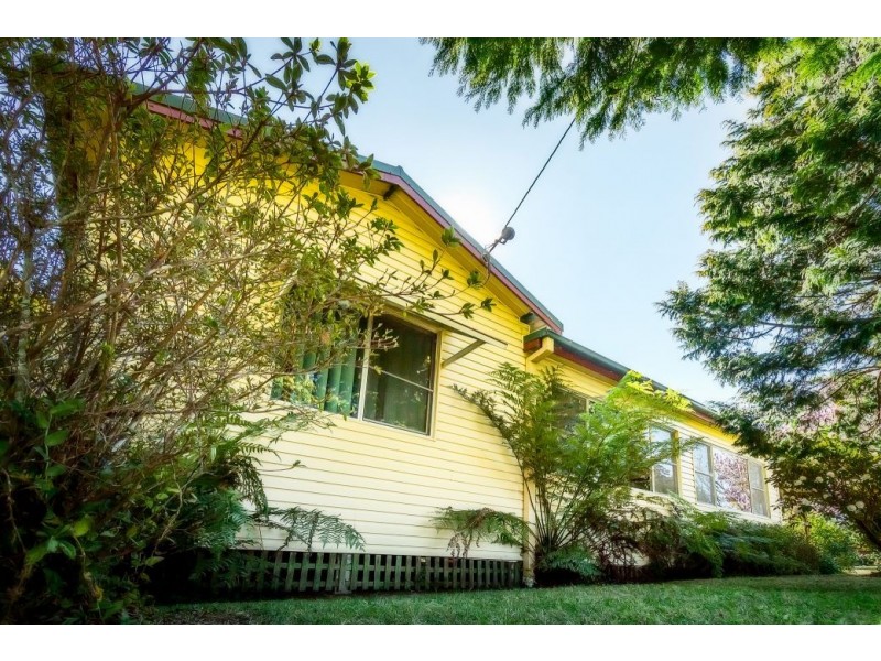 1 Kurrajong Street, Dorrigo NSW 2453