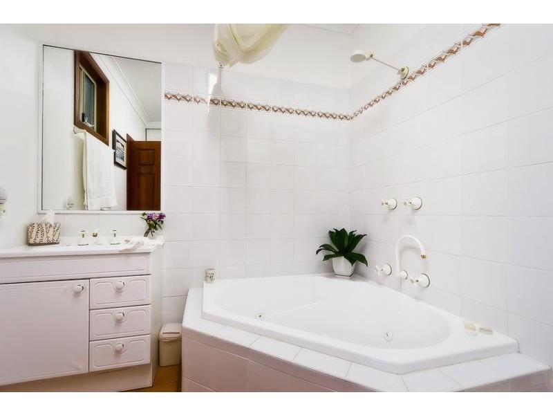 19 Henry Boultwood Drive, Fernmount NSW 2454