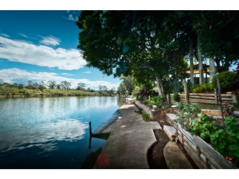 21 Newry Island Drive, Urunga NSW 2455