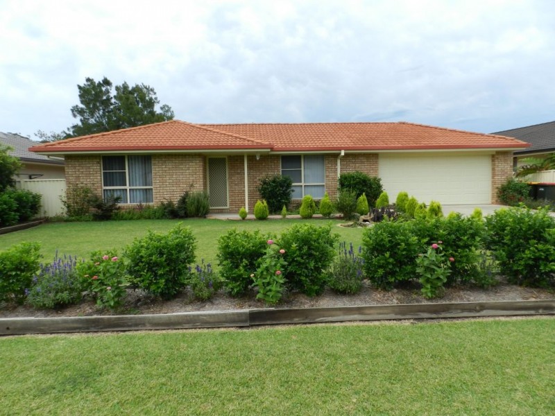 22 Lake Court, Urunga NSW 2455