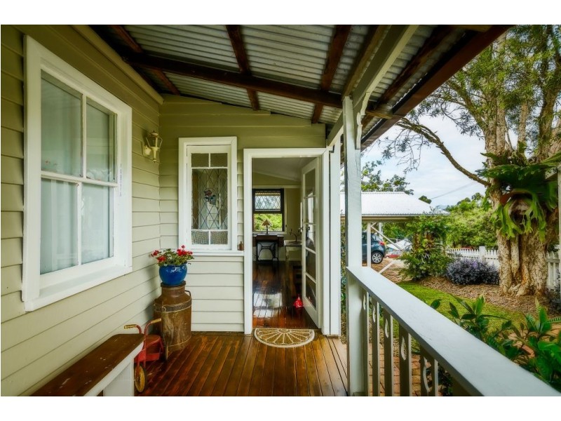 8 Hunter St, Repton NSW 2454