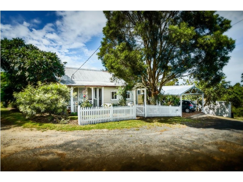 8 Hunter St, Repton NSW 2454