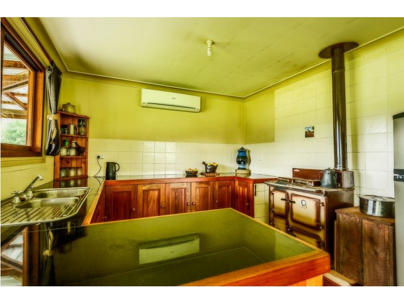 180 Kirtons Rd, Brooklana, Dorrigo NSW 2453
